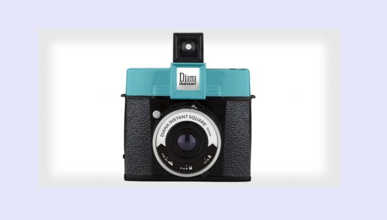 DianaInstantSquare-Instax-Swappablelenses-Hotshoe