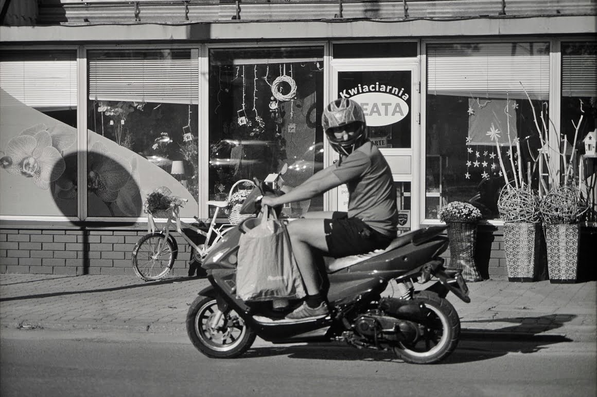 Canon-AE1-Motorbiker