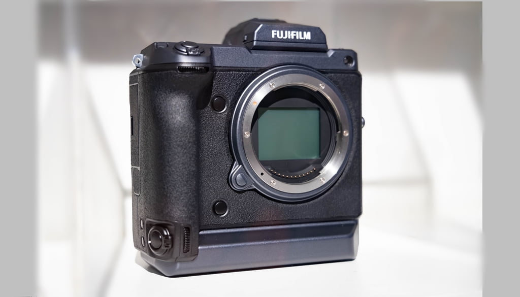 Fujifilm-100MP