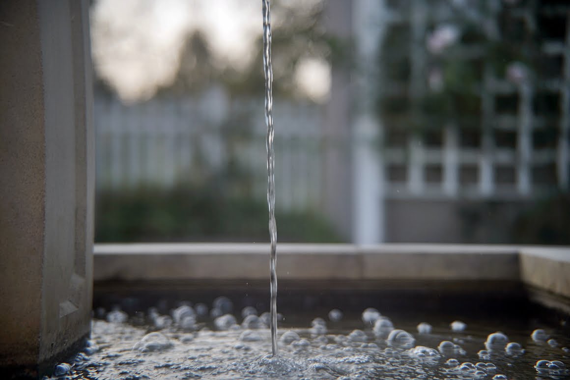 Sony-A7R-II-Voigtlander-Zoomar-36-82mm-f2,8-Fountain-4