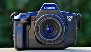 Canon-EOS-RT