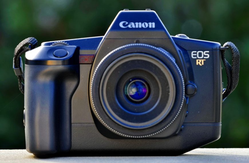 Canon EOS RT – fotografowanie w czasie rzeczywistym