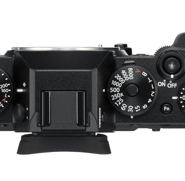 Fujifilm wypuszcza aktualizację oprogramowania dla aparatów X-T3, X-H1 oraz obiektywu 80 mm f/2,8 makro