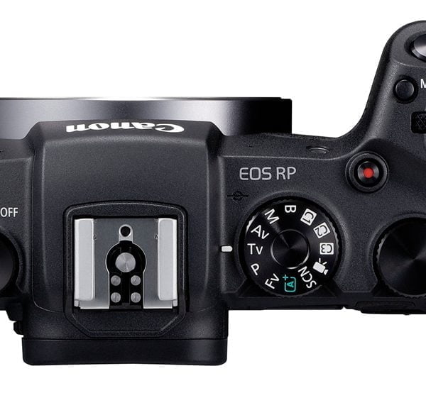 Canon EOS RP – pełnoklatkowy bezlusterkowiec dla początkujących
