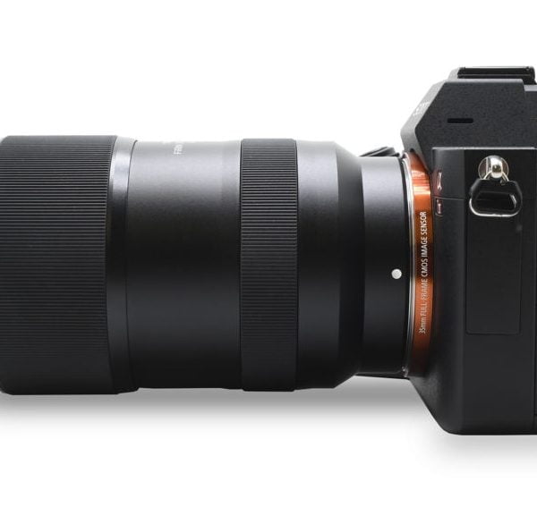 Tokina ogłasza wprowadzenie nowego makroobiektywu 100 mm f/2,8 w mocowaniu Sony E