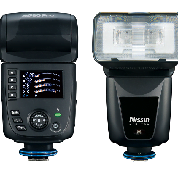 Nissin MG80 Pro: flesz z trybami sterownika i lampy sterowanej oraz światłem modelującym