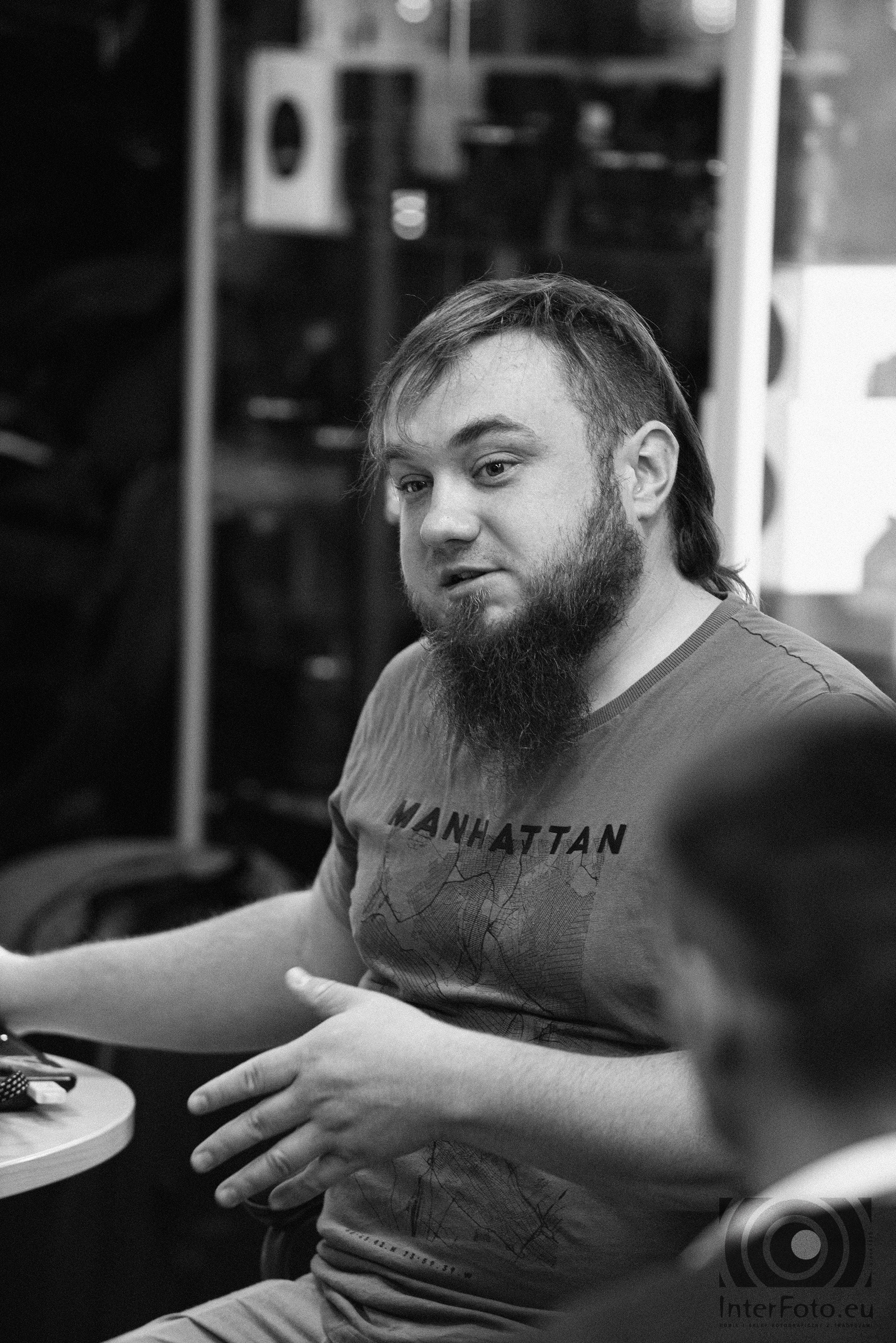 Warsztaty fotografii ulicznej z Krzyśkiem Grabarą w Interfoto.eu