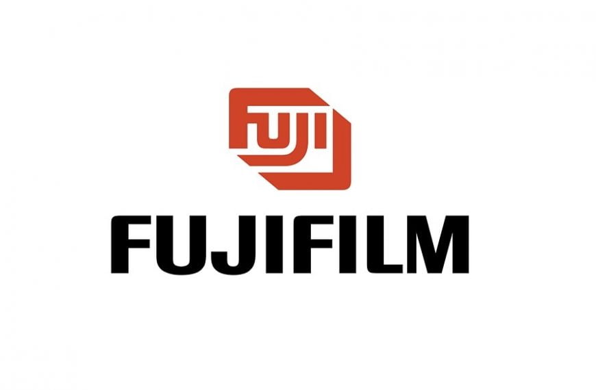 Aktualizacja oprogramowania dla aparatów Fujifilm X-T30, X-T3 i obiektywu 16-80/4