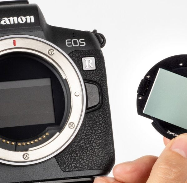 STC wprowadza system filtrów umieszczanych przed matrycą dla Canona EOS R