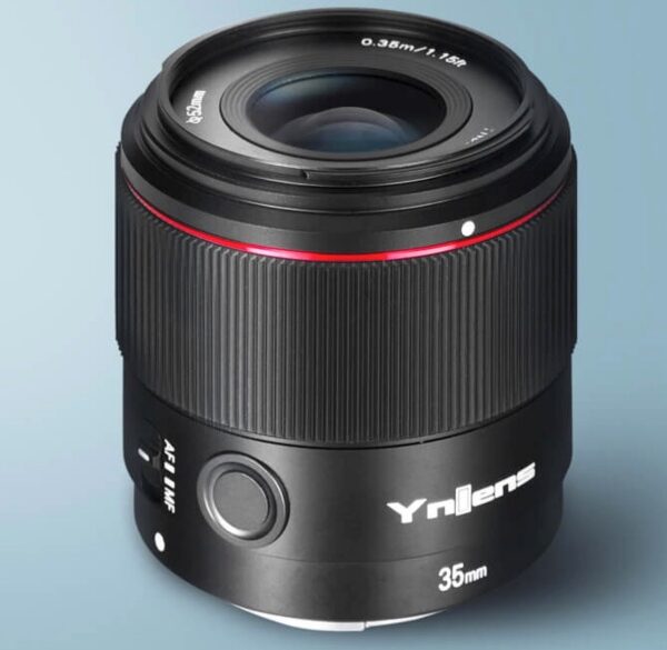Obiektyw z autofokusem Yongnuo 35 mm F/2 do pełnoklatkowych bezlusterkowców Sony