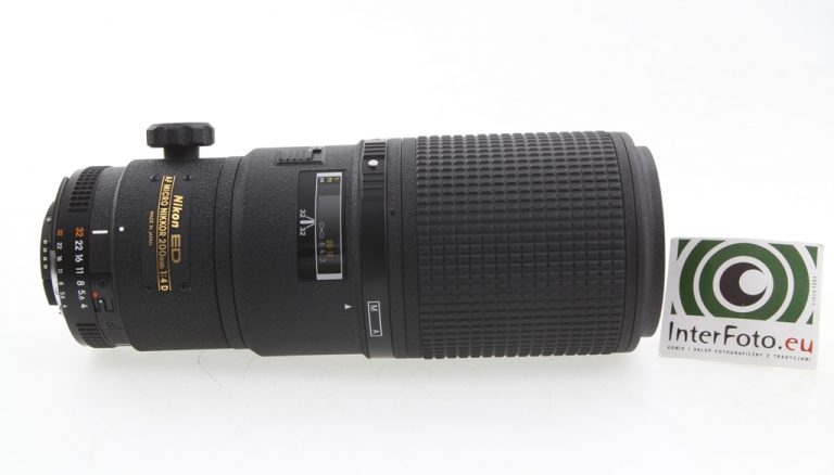 AF-Micro-Nikkor-200mm-f4D-IF-ED