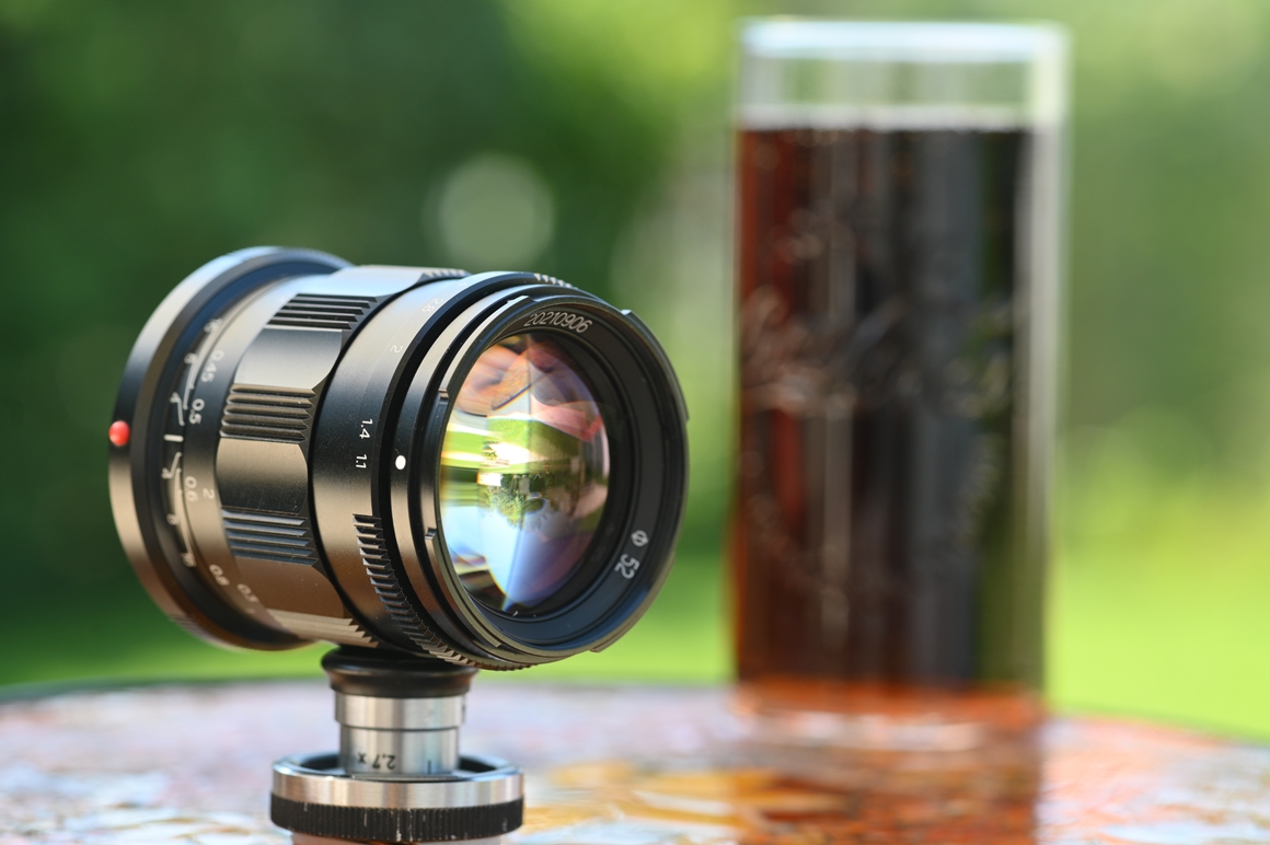 50mm-f1.1-1