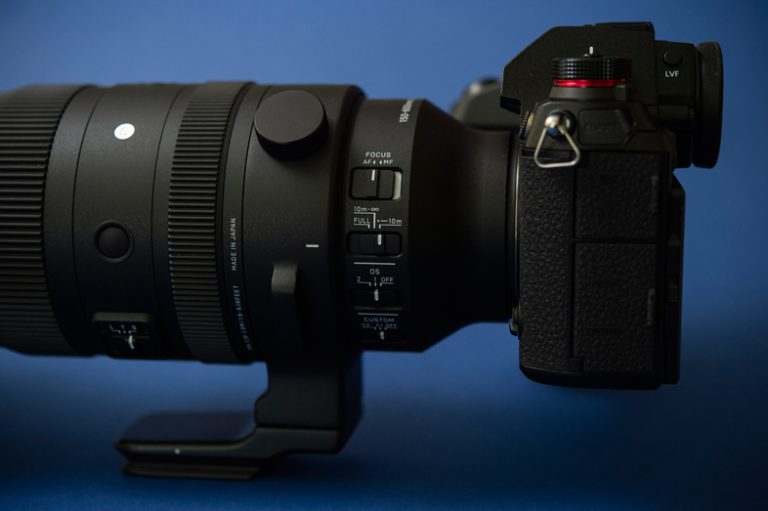 Sigma Sport 150-600 F5-6.3 DG DN OS w mocowaniu L-Mount z pełnoklatkowym bezlusterkowcem Panasonic Lumix S1R (47MP)