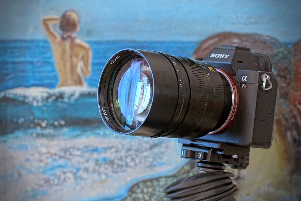 TTArtisan 90mm F1.25 Sony A7R III Seaside New