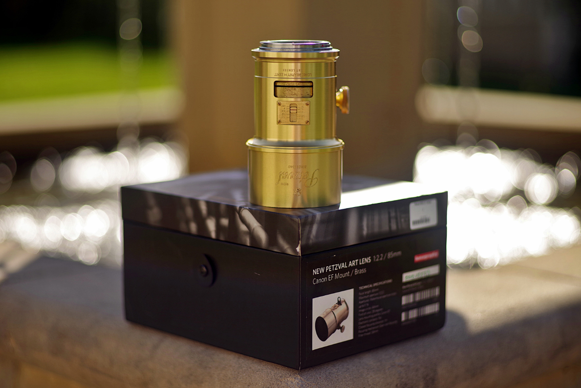 Petzval 85mm F2.2