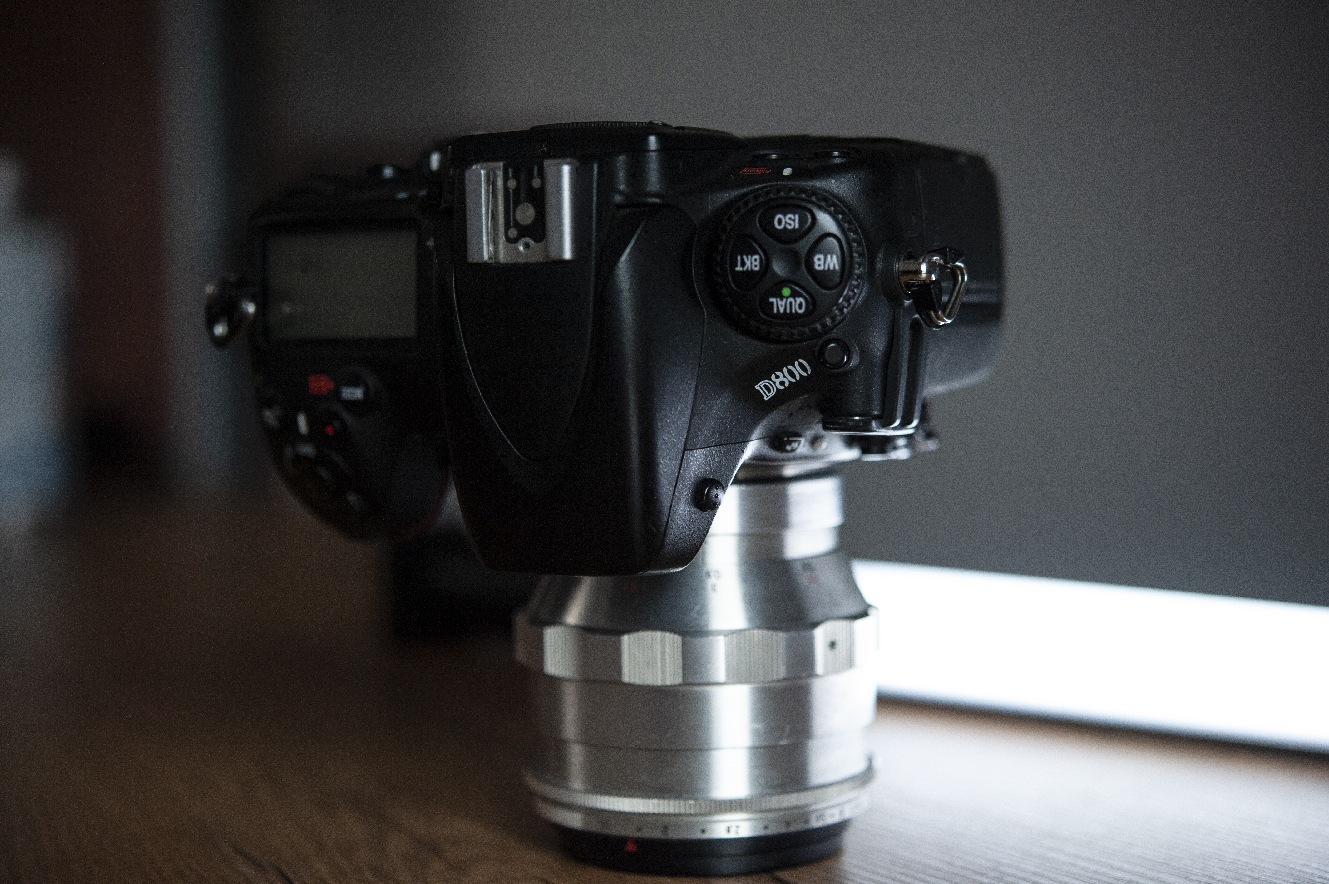 Nikon D800 i Carl Zeiss Biotar 75mm F1.5 Bokeh Killerz
