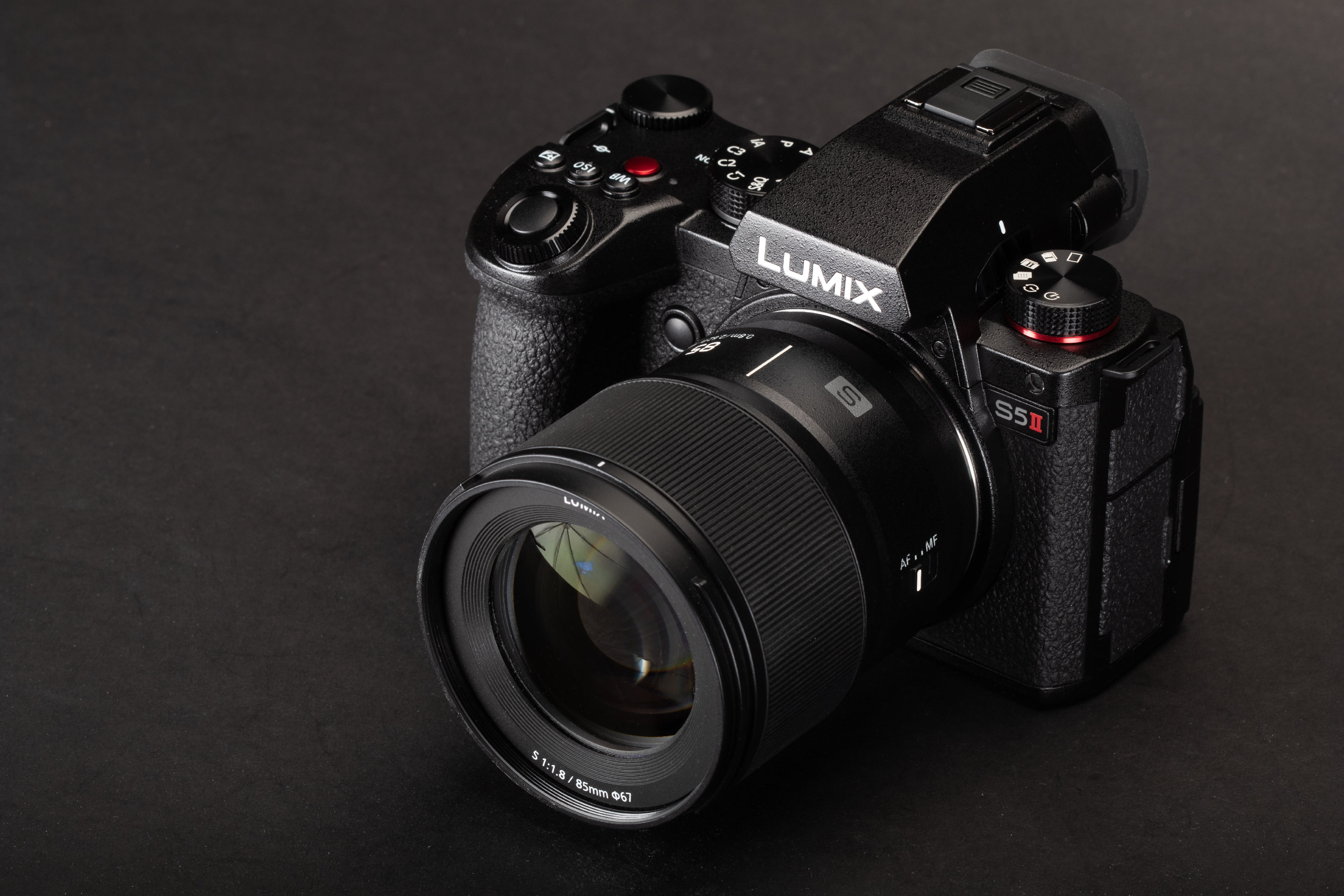 Panasonic Lumix DC-S5 II 3