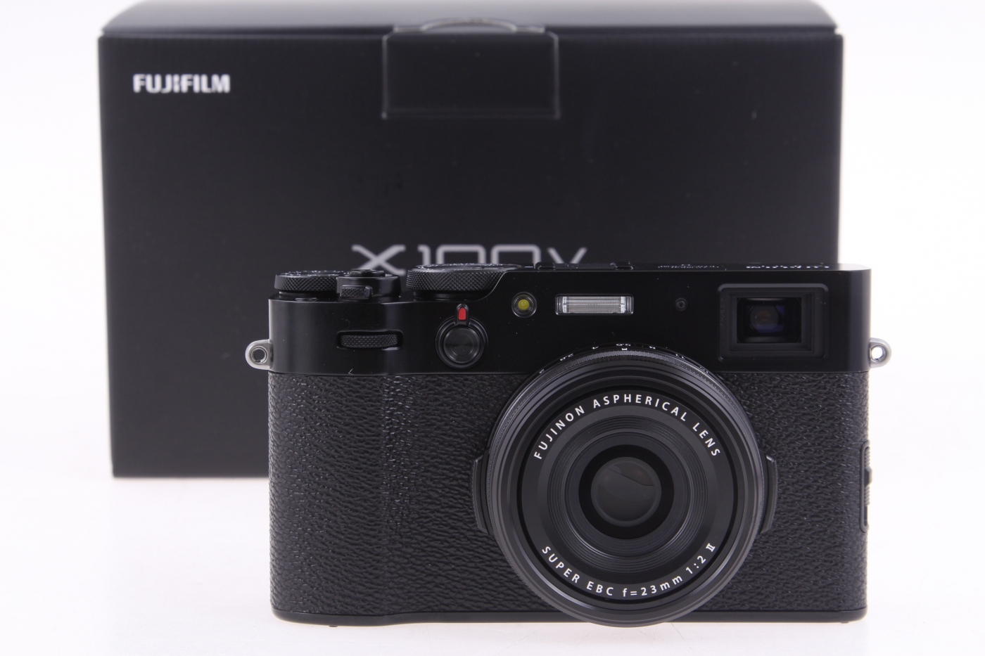 Pogłoski na rok 2024: Fujifilm X100V