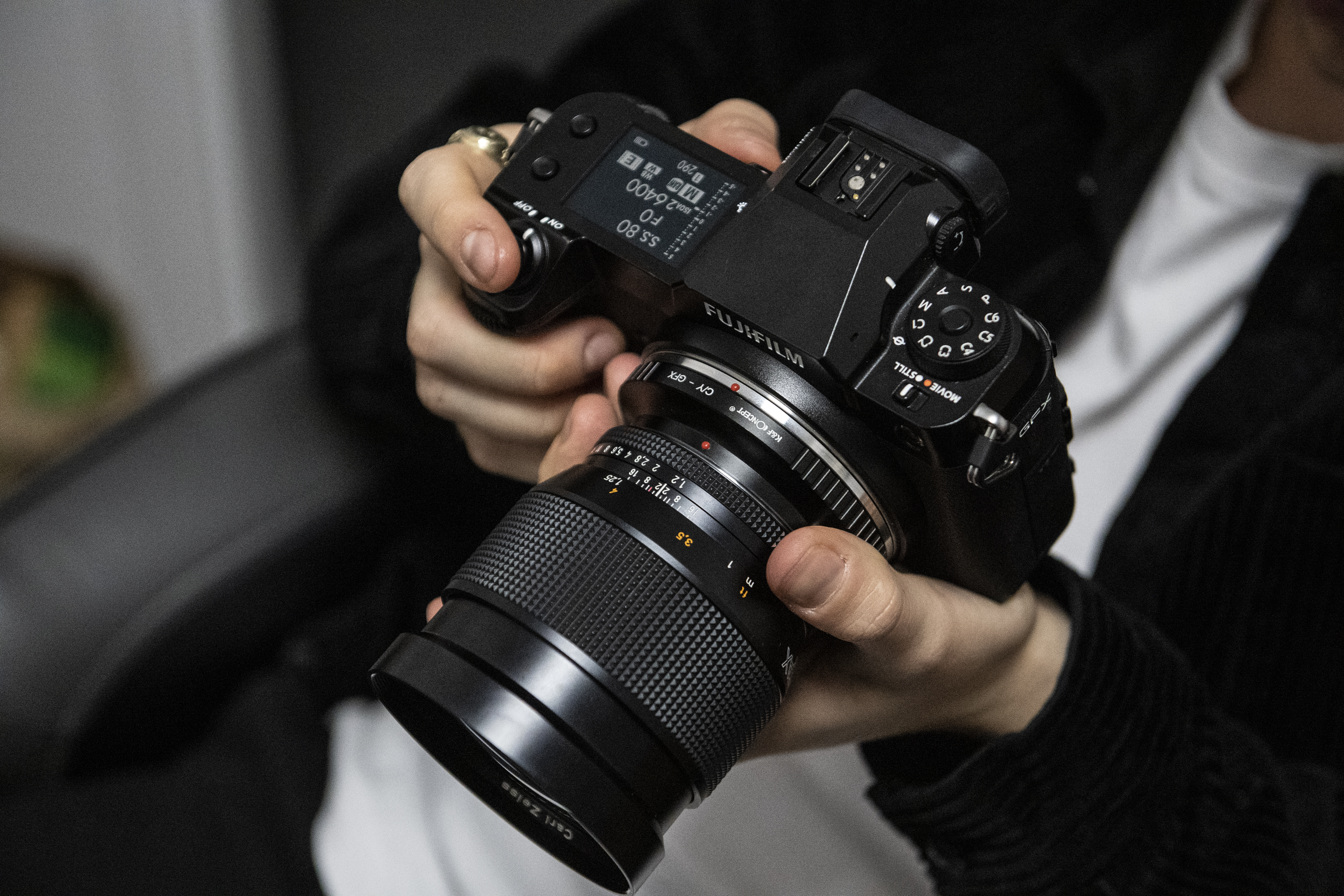 Contax Carl Zeiss Planar T* 85mm F1.2