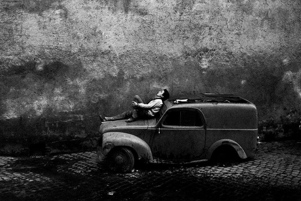 Bruno Barbey