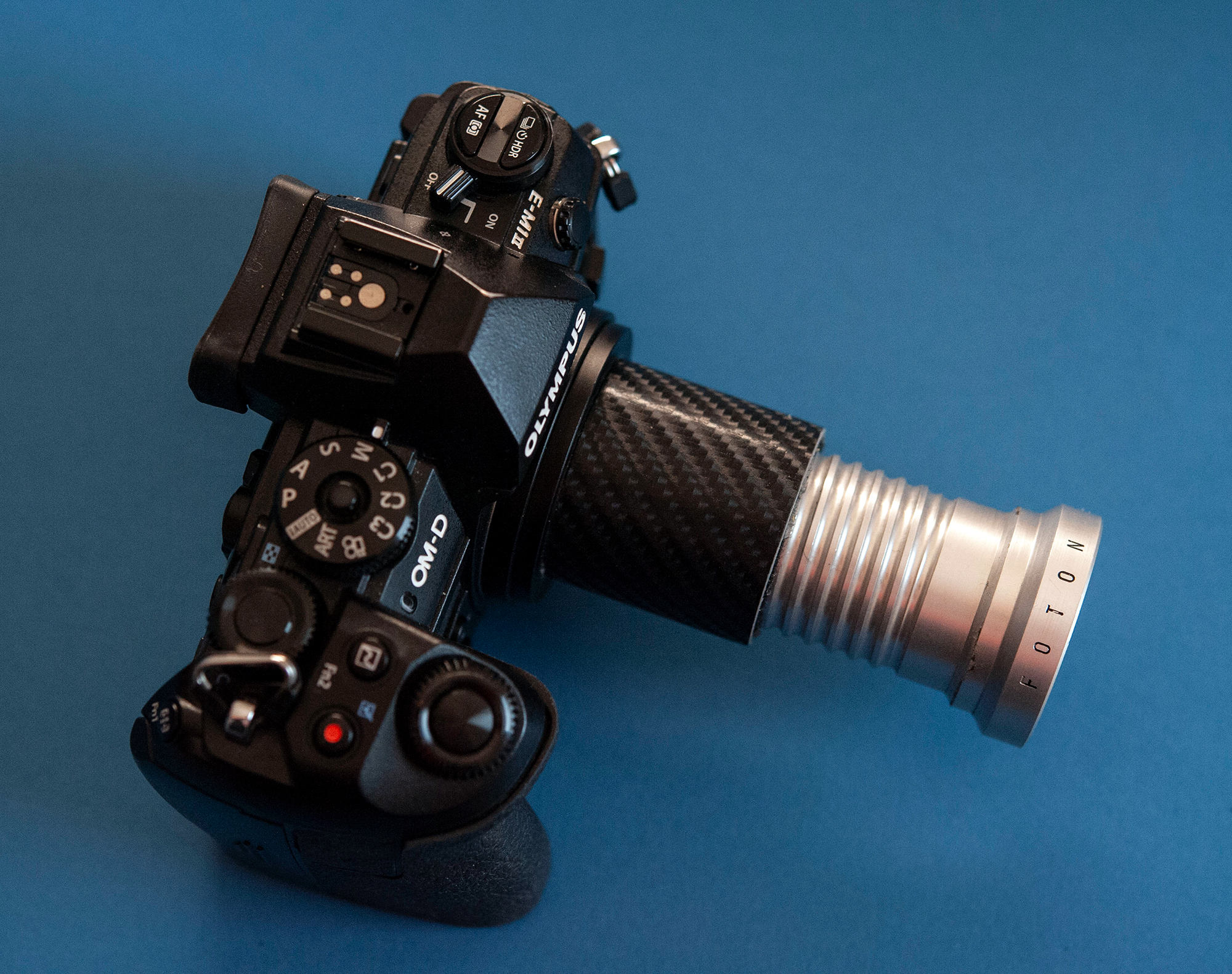 Foton 50mm F1.5 unikalny obiektyw projektorowy przerobiony na mocowanie Micro 4/3 do tworzenia psychodelicznych zdjęć