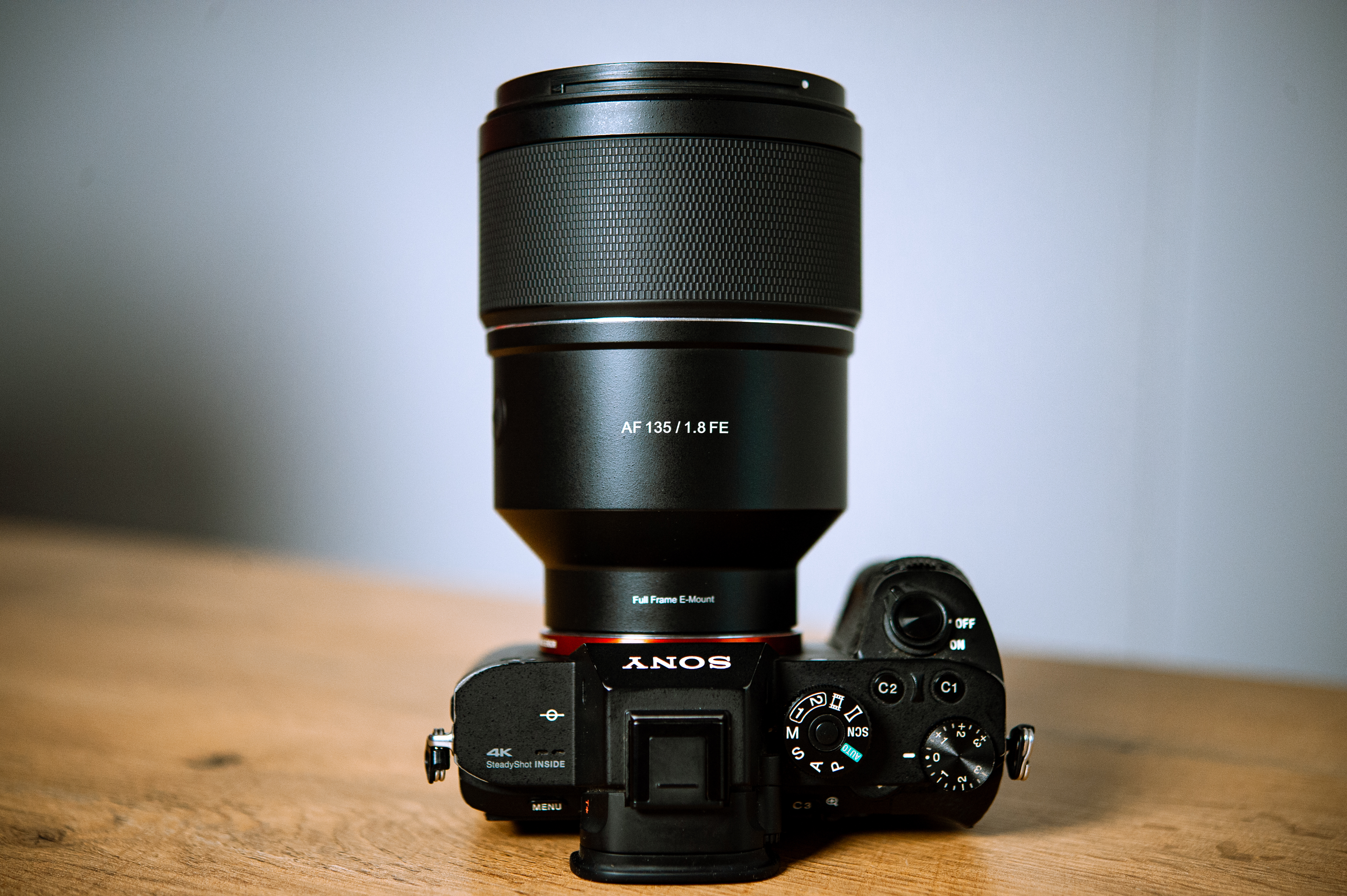 Samyang 135mm F1.8 AF
