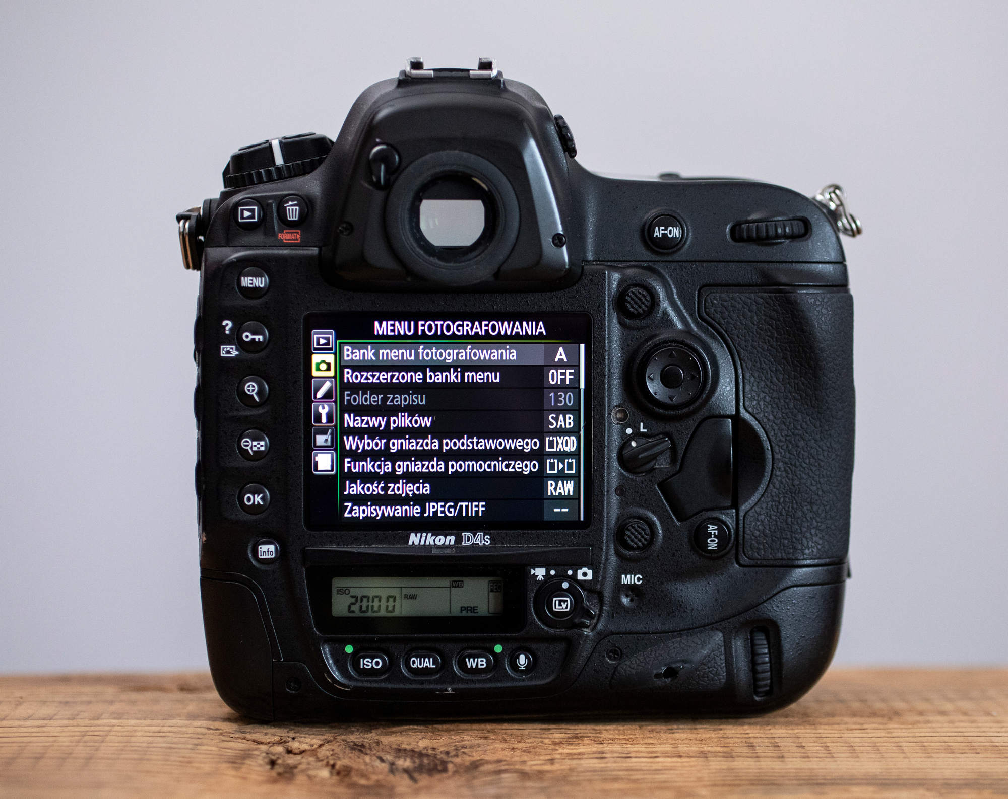 Nikon D4s