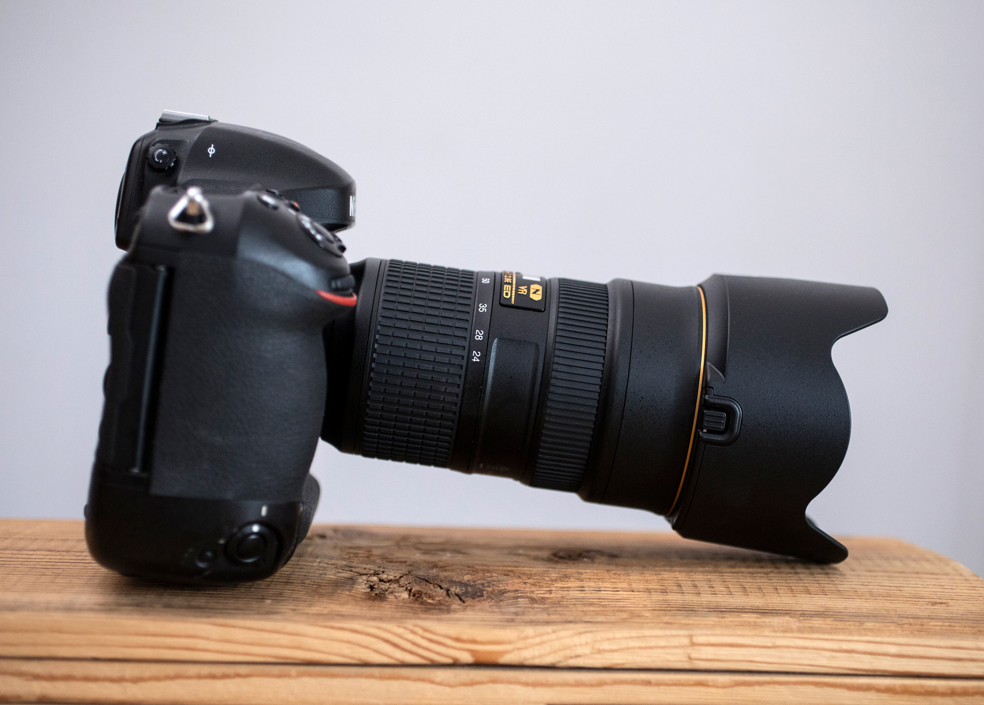 Nikon D4s i Nikon AF-S Nikkor 24-70 F2.8E ED VR Nano