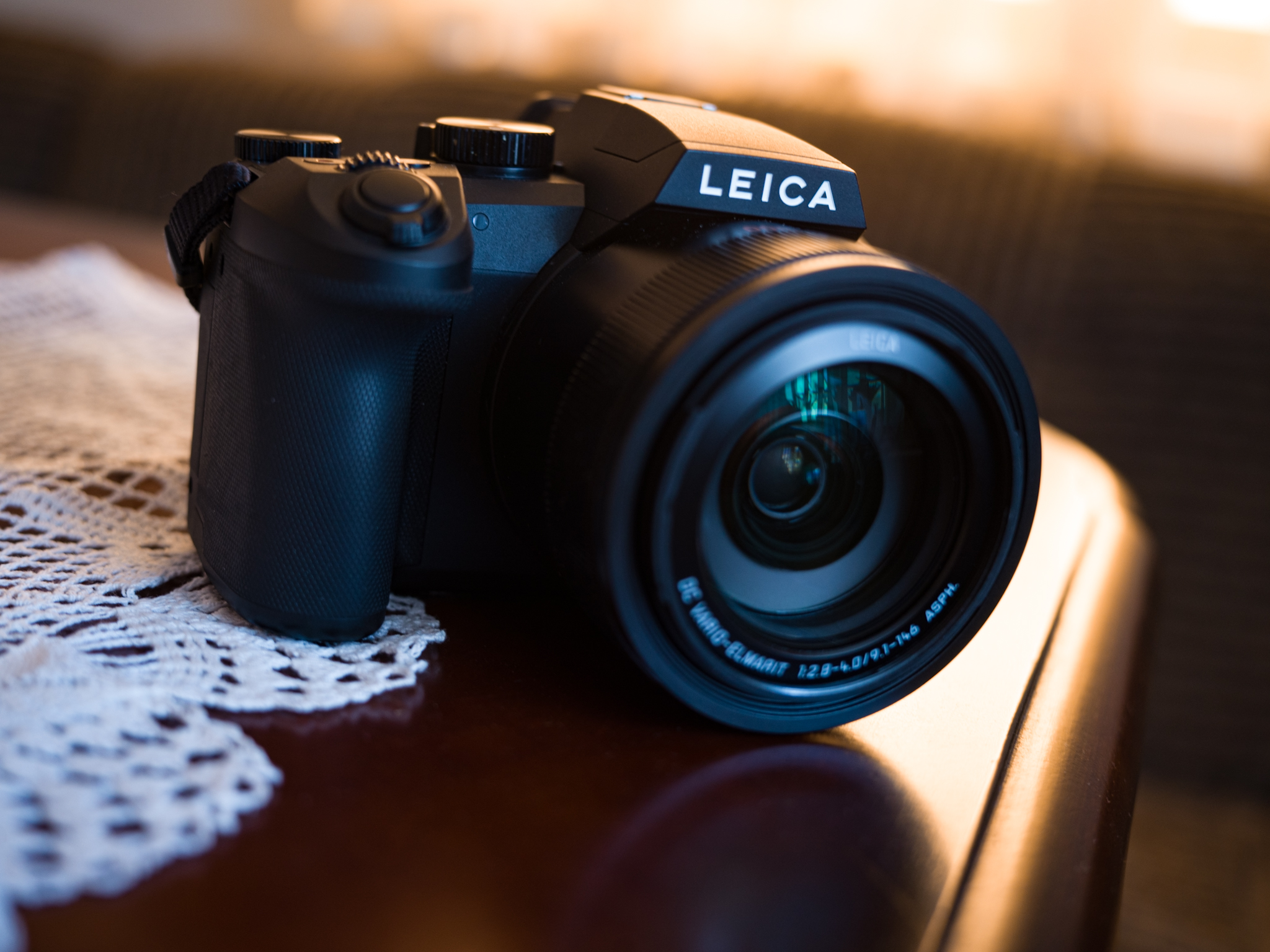 Leica V-Lux 5