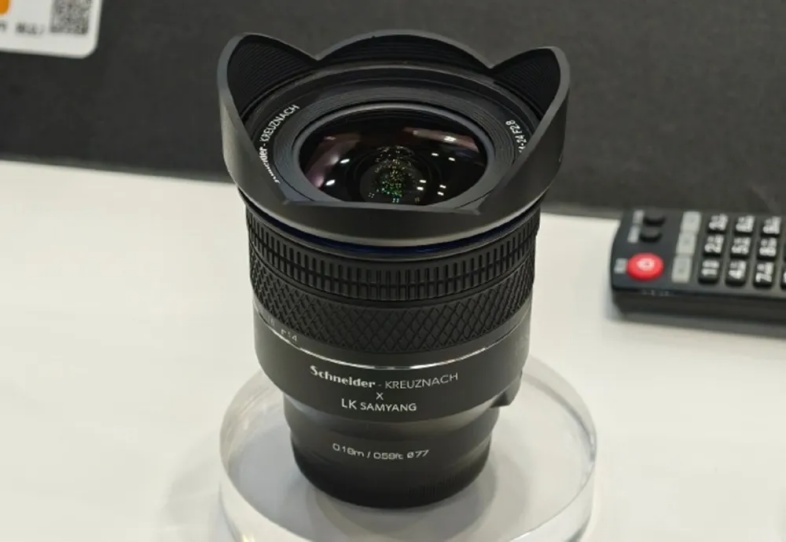 Schneider Kreuznach FE 14-24mm F2.8 Main
