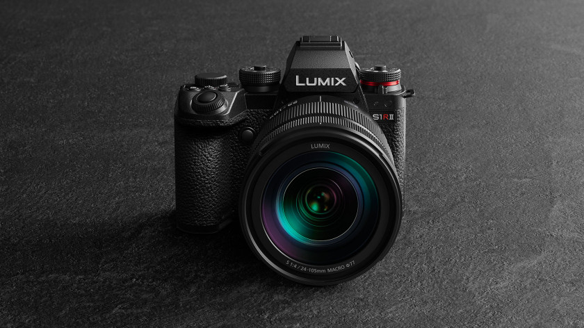 Panasonic Lumix DC-S1RII