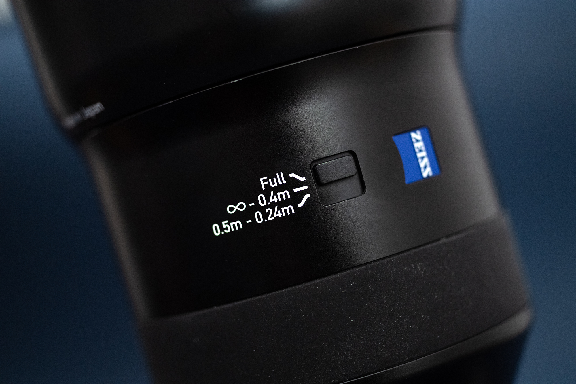 Zeiss Batis Distagon 40mm F2 CF T* rzeźnik ostrości, co kroi bez litości