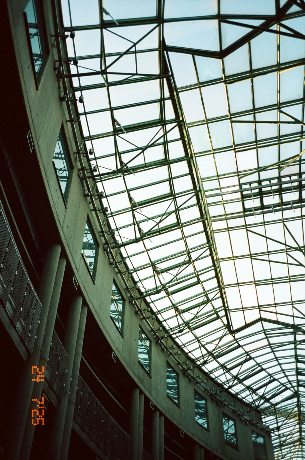 Galeria zdjęć przykładowych 2000px z Nikon 35 Ti