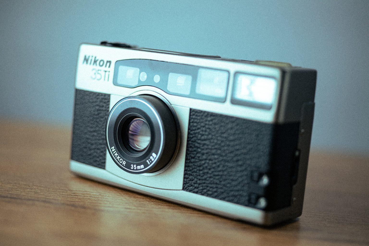 Galeria zdjęć przykładowych 2000px z Nikon 35 Ti