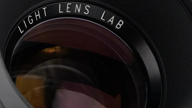 light-lens-lab-300mm-f-1-9-apo-najbardziej-ekstremalny-obiektyw-roku
