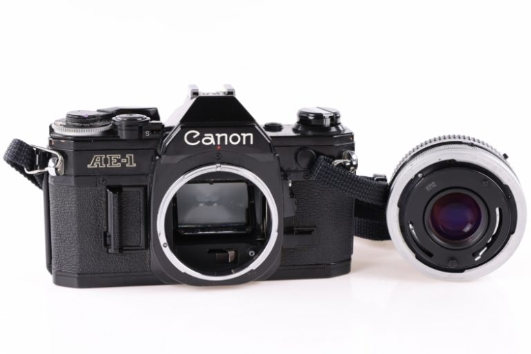 perla-z-lamusa-canon-ae-1