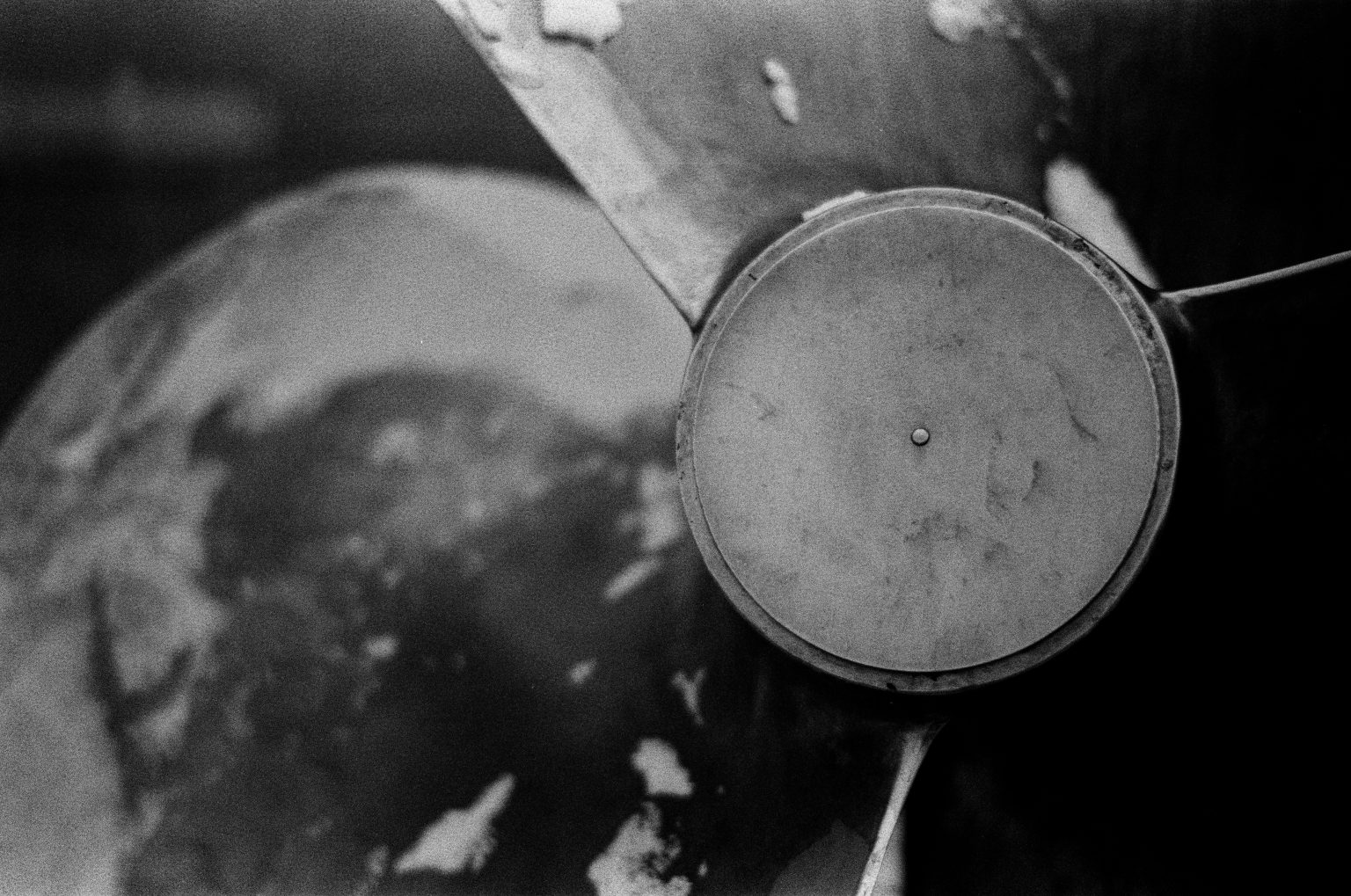 Galeria zdjęć przykładowych wykonana aparatem Leica M5, obiektywem TTArtisan 50mm F0.95 Leica M na filmie Ilford HP5