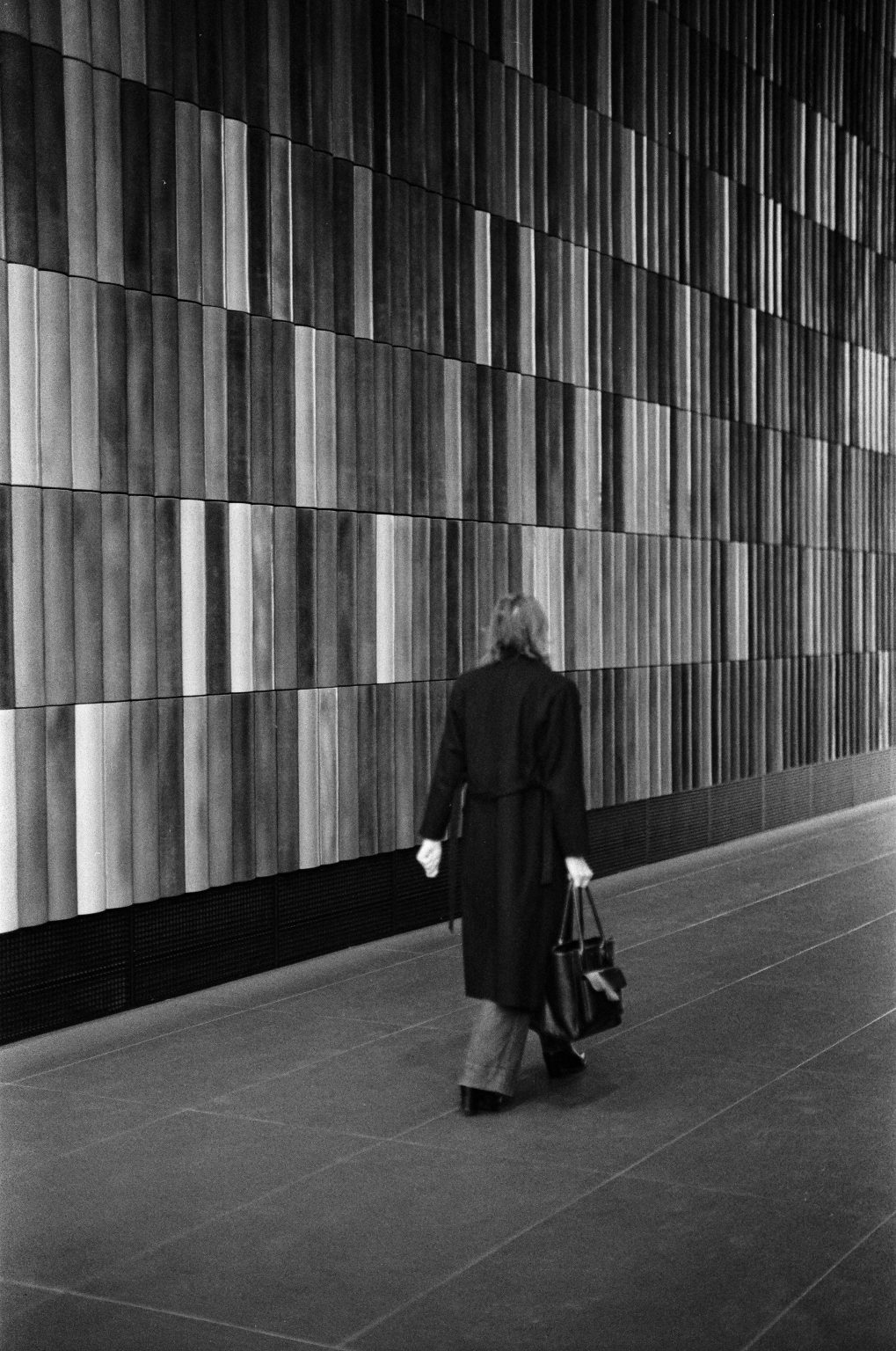 Galeria zdjęć przykładowych wykonana aparatem Leica M5, obiektywem TTArtisan 50mm F0.95 Leica M na filmie Ilford HP5