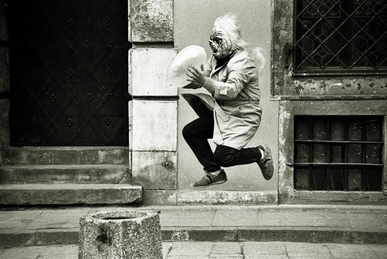 fotografia-analogowa-2026-powrot-trendu