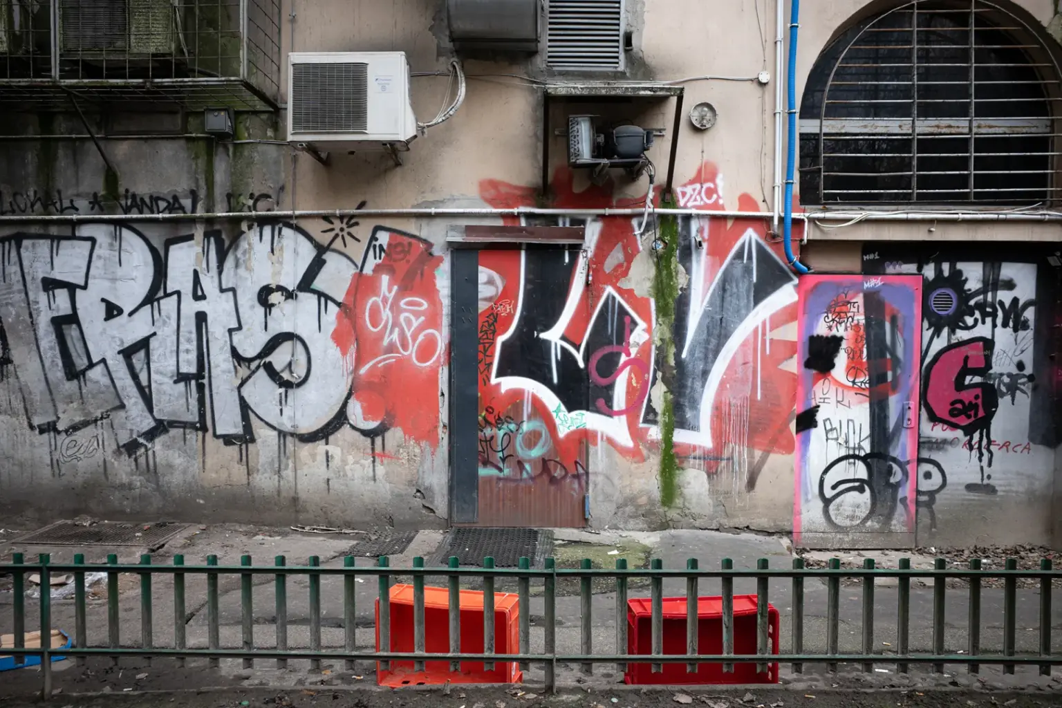 Galeria zdjęć przykładowych 2000px z aparatu Ricoh GR IV