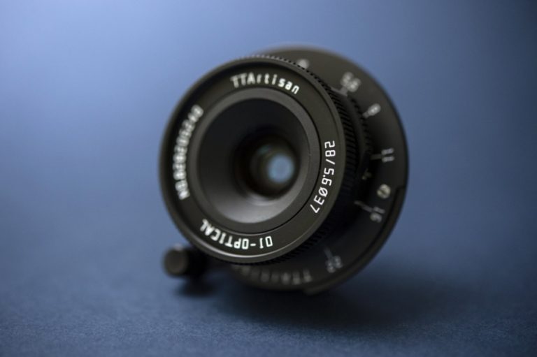 manualne-obiektywy-dlaczego-fotografowie-wybieraja-ograniczenia