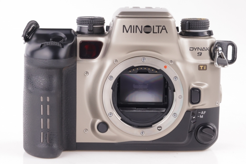 konica-minolta-jak-zniknal-jeden-z-najwiekszych-producentow-aparatow-swiata