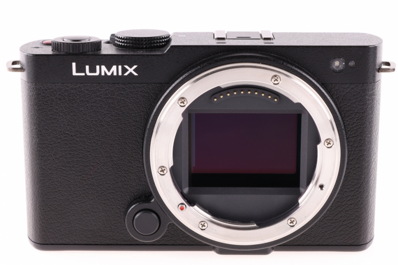 panasonic-lumix-s9-firmware-2-0-wstrzymany-lumix-lab