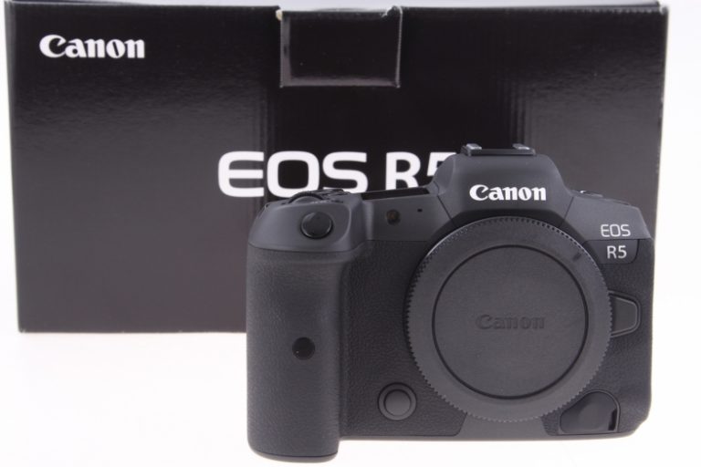 Canon EOS R5